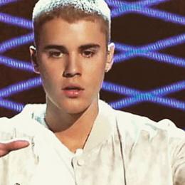 Justin Bieber dá discurso e critica falsidade de colegas em premiação