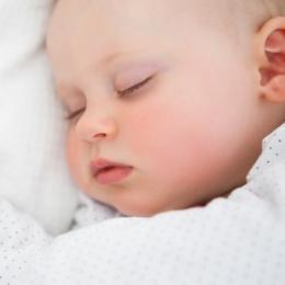 Como a soneca ajuda no desenvolvimento de bebês e crianças