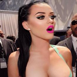 Katy Perry deslumbrante em 22 fotos