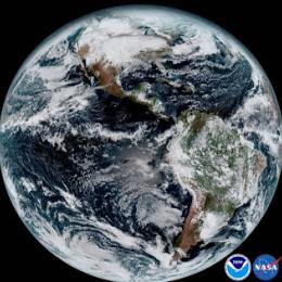 Governo americano divulga a foto mais detalhada da Terra 