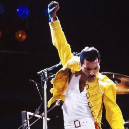 Freddie Mercury teve pé amputado pouco antes de morrer, revela guitarrista