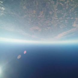 A Terra vista pelos olhos de um ‘homem-pássaro’ voando a 400 km