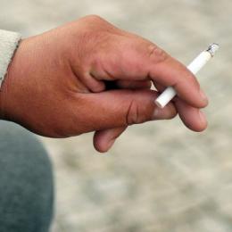 Fumar enfraquece gene que protege as artérias, mostra estudo nos EUA