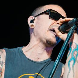 Morre Chester Bennington vocalista do Linkin Park