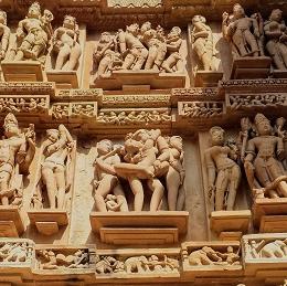 Os templos eróticos em Khajuraho na Índia