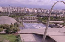 A obra-prima de Oscar Niemeyer que foi abandonada durante guerra no Líbano