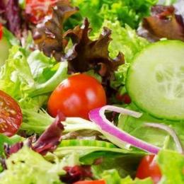 Salada diariamente reduz 11 anos na idade do cérebro