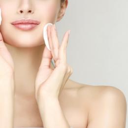 8 hábitos diários indispensáveis para manter sua pele saudável