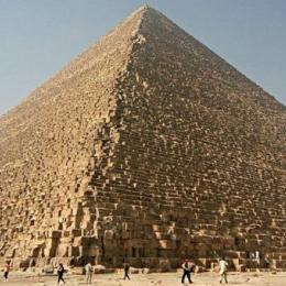 A Grande Pirâmide de Gizé pode concentrar energia eletromagnética