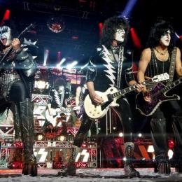 Kiss anuncia turnê de despedida após 45 anos de carreira