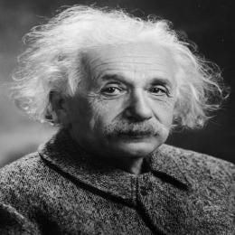 Gênios da Ciência: Einstein