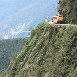 Conheça a terrível estrada da morte, na Bolívia