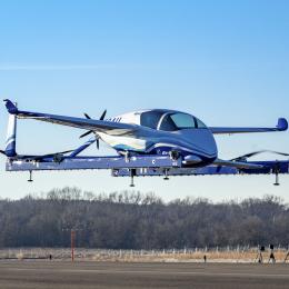 Protótipo de carro voador da Boeing faz 1º voo de teste