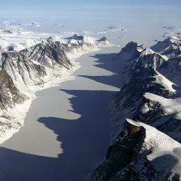 Paisagem ártica surge depois de 40.000 mil anos enterrada no gelo
