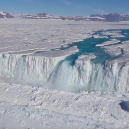 Derretimento do gelo antártico pode submergir cidades inteiras