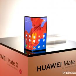 Huawei lançou o Mate X com ecrã dobravel