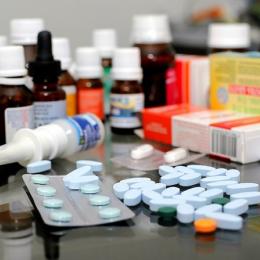França alerta sobre uso de ibuprofeno e cetoprofeno