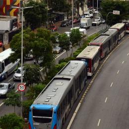 Motoristas e cobradores de São Paulo param três horas nesta quarta