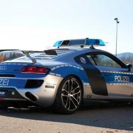 10 carros de polícia mais caros e mais incríveis do mundo