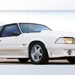 Americano se emociona ao recuperar o Ford Mustang após vender há 17 anos