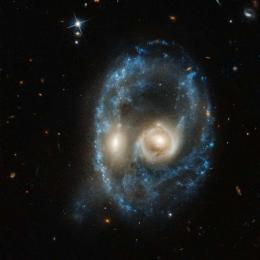 Hubble mostra “rosto fantasmagórico” no céu