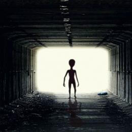 Podem os alienígenas andar entre nós? Uma astrobióloga explica