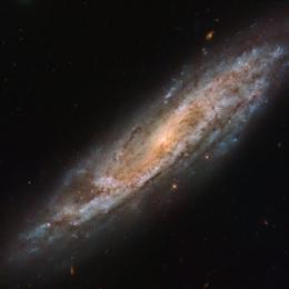 Hubble mostra galáxia hospedeira de supernovas