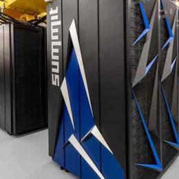 O supercomputador mais rápido do mundo descobre 77 tratamentos potenciais para o COVID-19