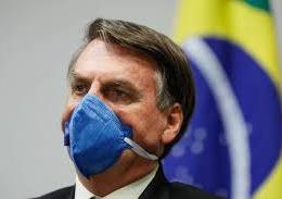 Povo é enganado por governadores e imprensa sobre coronavírus, diz Bolsonaro
