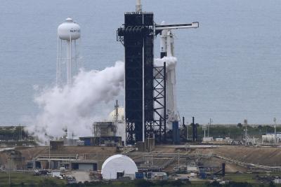 Mau tempo adia lançamento de foguete da SpaceX