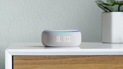 Amazon Echo Dot ganha nova versão com relógio no Brasil; veja preço
