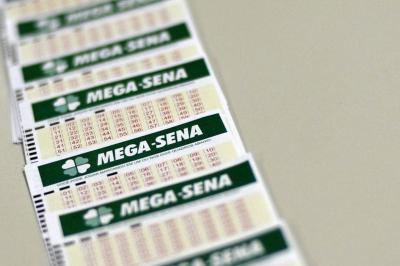 Mega-Sena 2266 pode pagar R$ 38 milhões neste sábado, 30 de maio