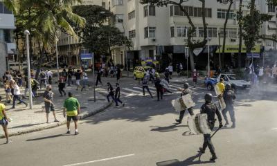 Bolsonaro recomenda a apoiadores não realizarem manifestação no domingo para evitar confronto