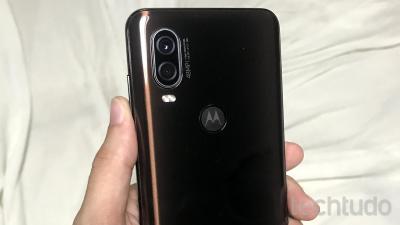 Review do Motorola One Vision, o celular que consegue ver no escuro