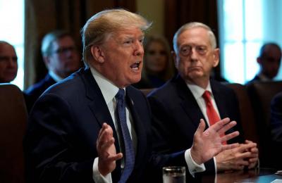 Ameaça de endurecimento de Trump se choca contra o muro dos militares