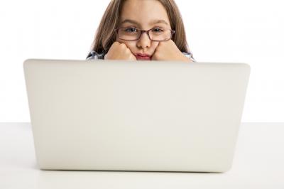 Hiperatividade e déficit de atenção aumentam com aulas online