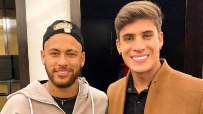 Em áudio vazado, Neymar e parças xingam e ameaçam namorado da mãe