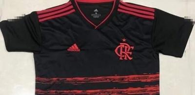 Nova camisa 3 do Flamengo é preta com riscos vermelhos; veja a imagem