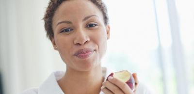 5 razões para ficar de olho em como você mastiga os alimentos