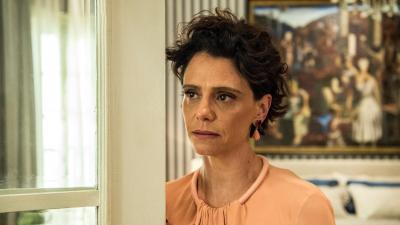 Globo dispensa atriz de 'Totalmente Demais' e 'Amor de Mãe'