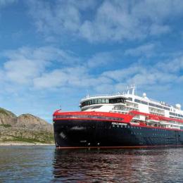 Hurtigruten inicia cruzeiros nas Ilhas Britânicas em Setembro