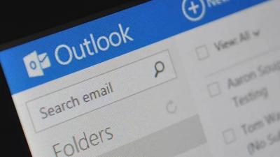 Aleluia! Outlook para web ganha integração com o Google Calendar
