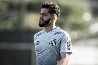 Sport espera “ajuda” do Santos para contratar Lucas Venuto