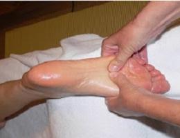  Reflexologia - conheça a cura através da massagem nos pés