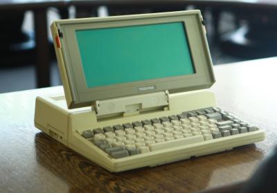 Pioneira dos notebooks, Toshiba abandona segmento após 35 anos