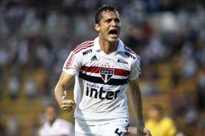São Paulo e Anderson Martins acertam acordo para rescisão de contrato