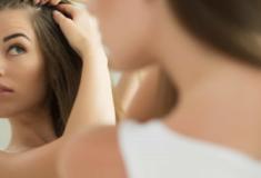 Queda de cabelo, o efeito colateral da Covid-19 que afeta as mulheres  