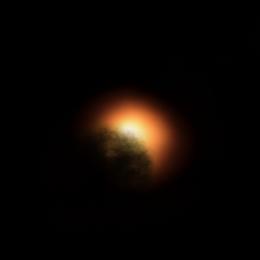 Hubble ajuda a resolver o mistério do escurecimento de Betelgeuse