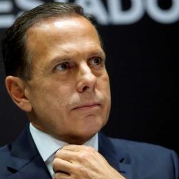 Doria critica visita de Bolsonaro sem máscara a interior paulista  