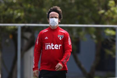 Sem Luciano, Diniz busca ataque ideal no São Paulo para decisão contra o River; veja opções